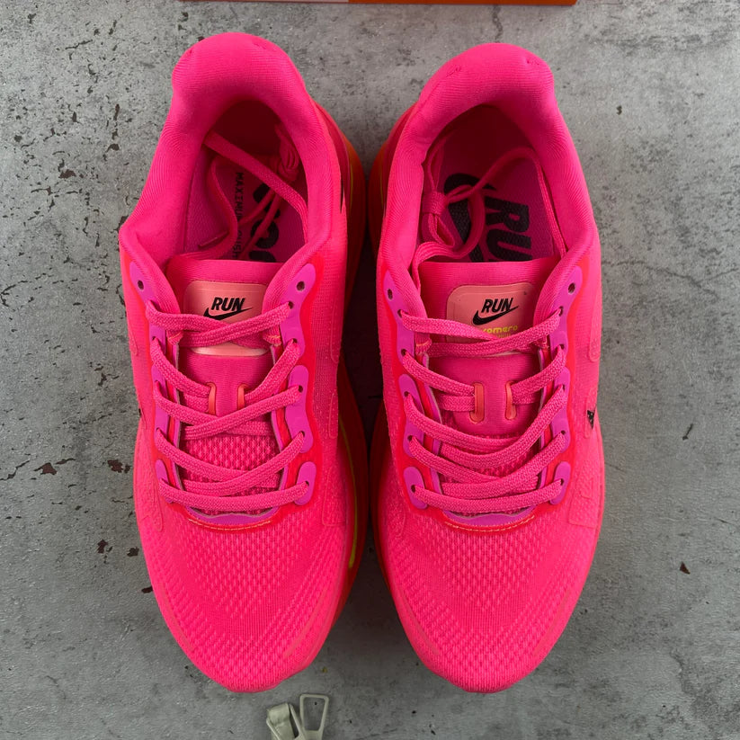 Nike Vomero Premium Hyper Pink