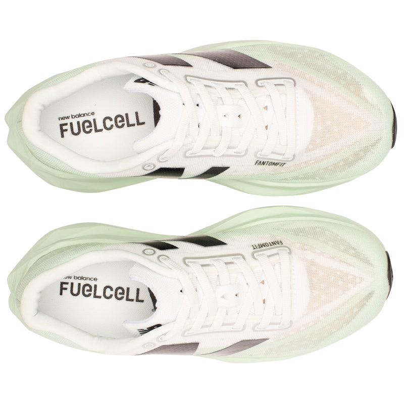 Tênis New Balance Fuelcell Rebel V4 - VERDE CLARO